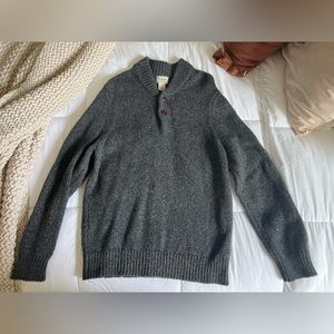 LL BEAN Medium Men’s sweater